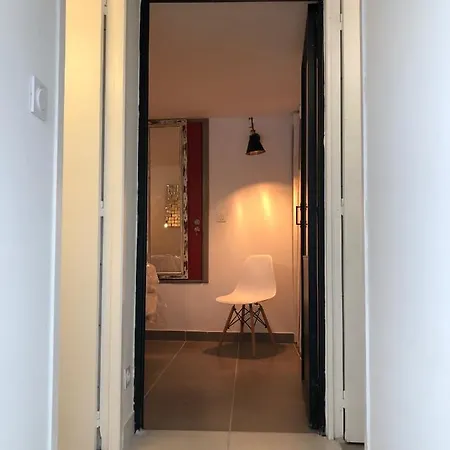 Le 26 نيم