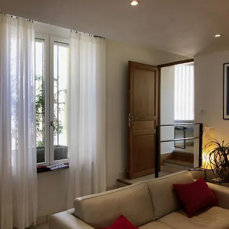 Lejlighed Le 26 Nîmes